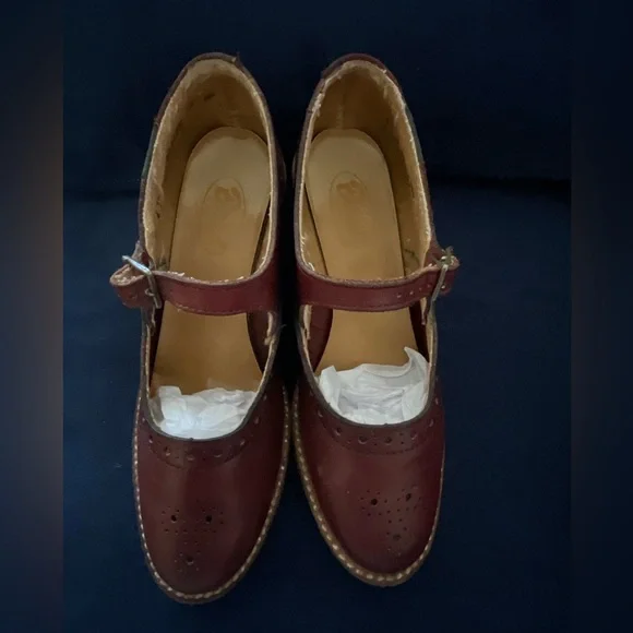 Bass vintage leather spectator style Mary Jane shoe - Picture 2 of 11